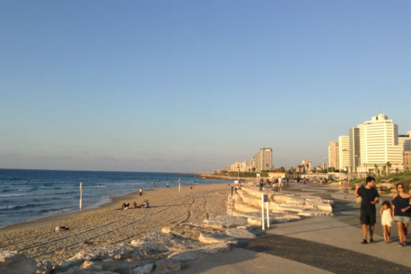 Israel-praia-de-tel-aviv