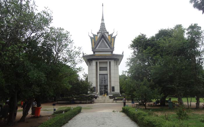 Uma volta pela triste história do genocídio cambojano